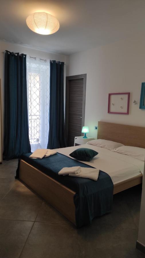 Hello World Bed & Breakfast Агридженто Екстериор снимка