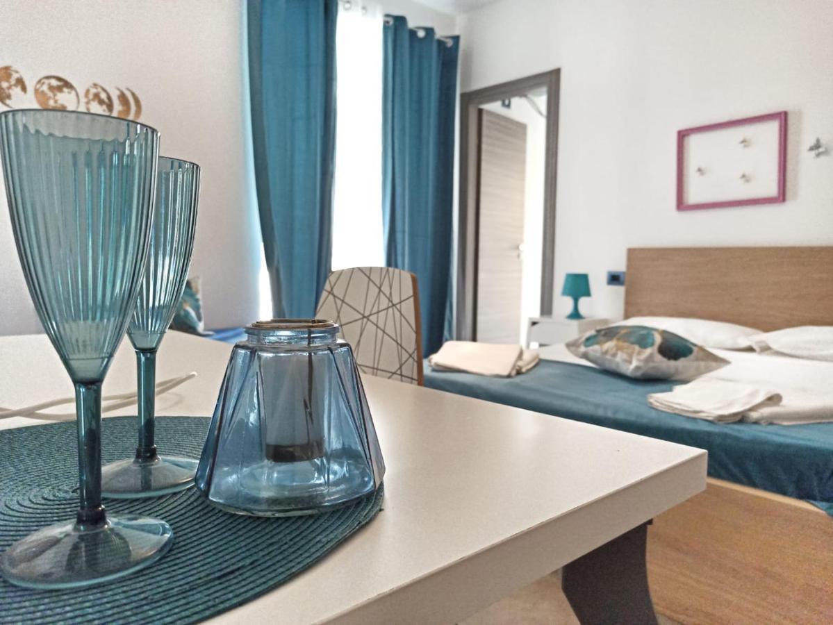 Hello World Bed & Breakfast Агридженто Екстериор снимка